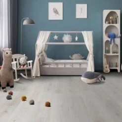 Home Wood Flooring Store 39 Kronotex Trend Oak White - Basic 6mm Laminate Flooring (248473)